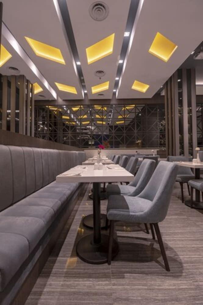 Grand Picasso Hotel Jakarta